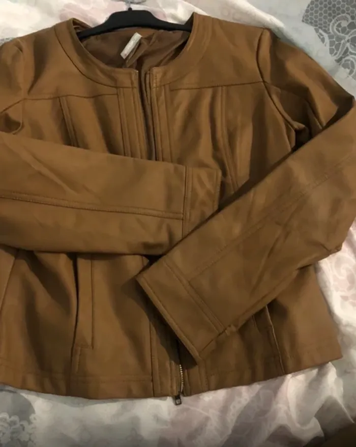 Veste femme de marque Blanche Porte taille 38 état neuf - photo numéro 2