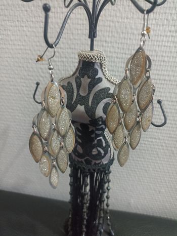 Boucles d'oreilles pendantes fantaisie