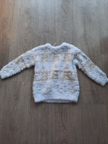 Pull taille 4 ans Marque vertbaudet