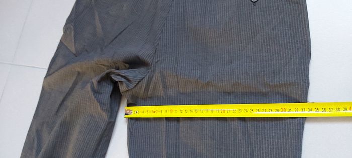 Pantalon de costume gris à lignes 46 - photo numéro 10