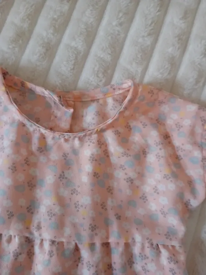 Robe fluide neuf 9mois 🌸👧 - photo numéro 3