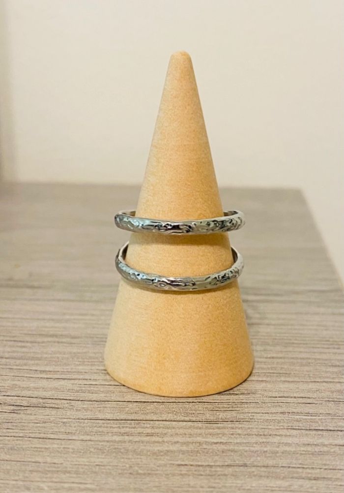 Bague ajustable argenté double anneaux tendance martelée acier inoxydable - photo numéro 2