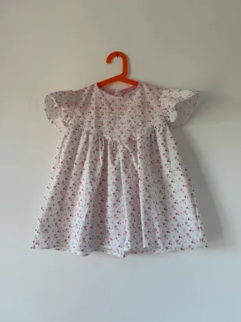 Blouse blanche à étoiles multicolores, fait main 8 ans