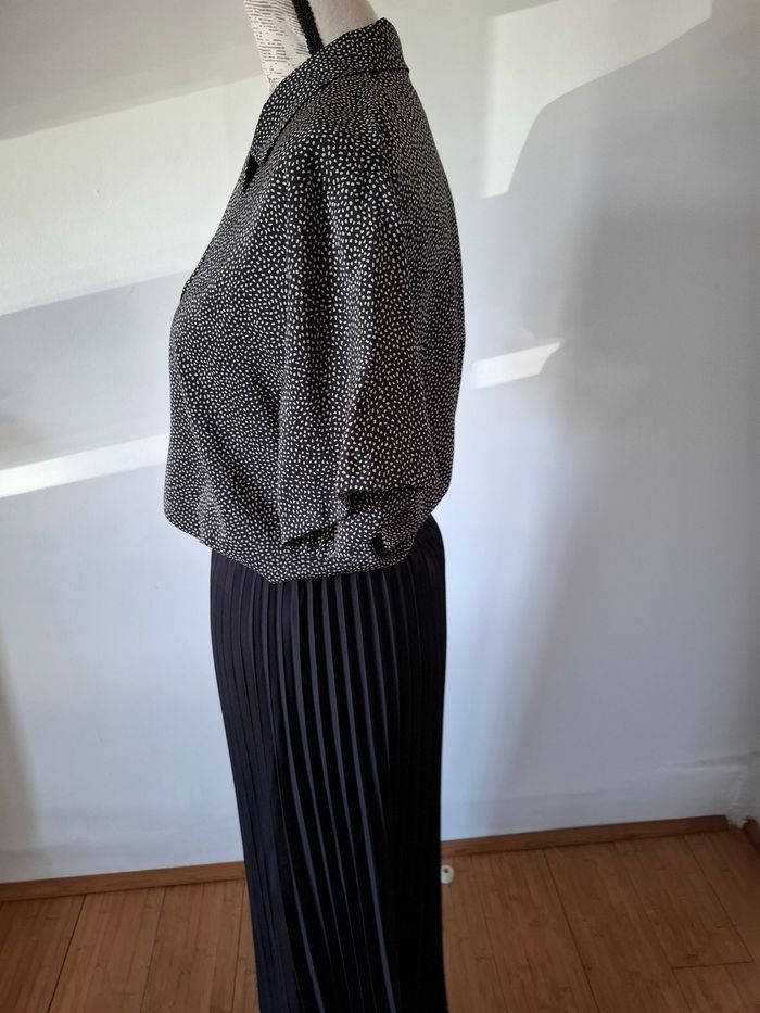 Chemise, chemisier à motifs noirs et blancs - photo numéro 5