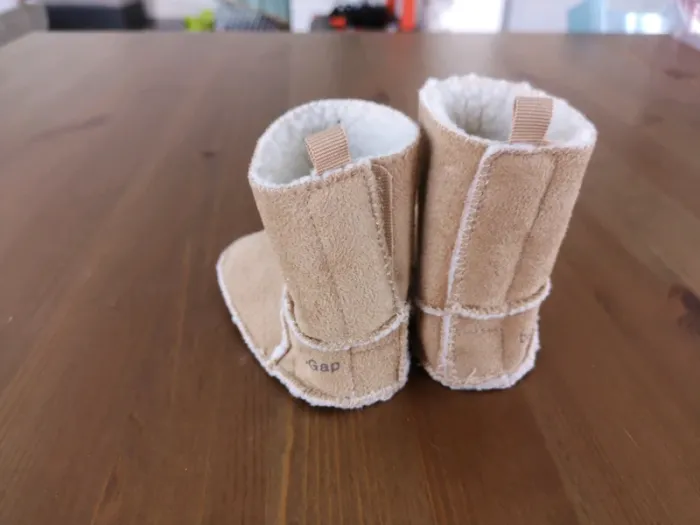 Bottes fourrées 3-6 mois - photo numéro 3