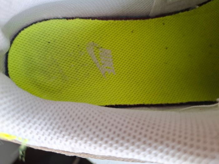 Baskets Nike Air force 1 blanche et jaune - photo numéro 8