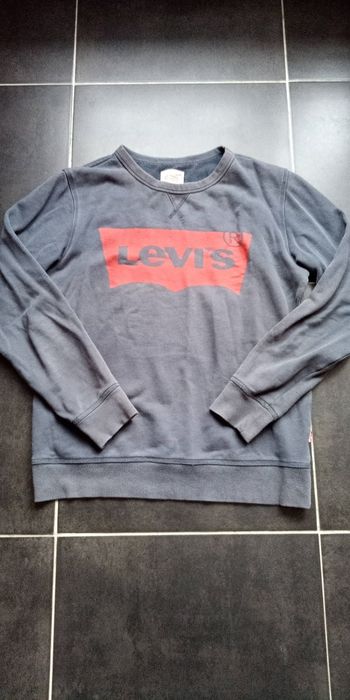 Pull Levi's garçon 16 ans bon état