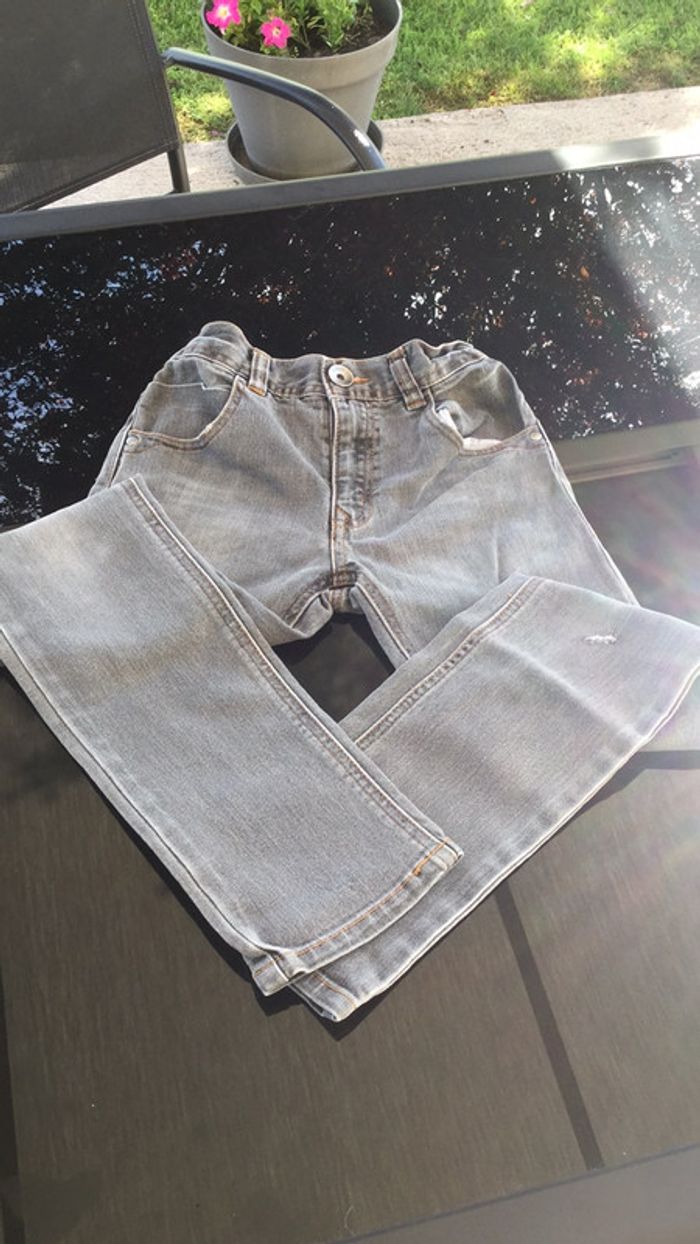 Jeans gris 10ans Kiabi