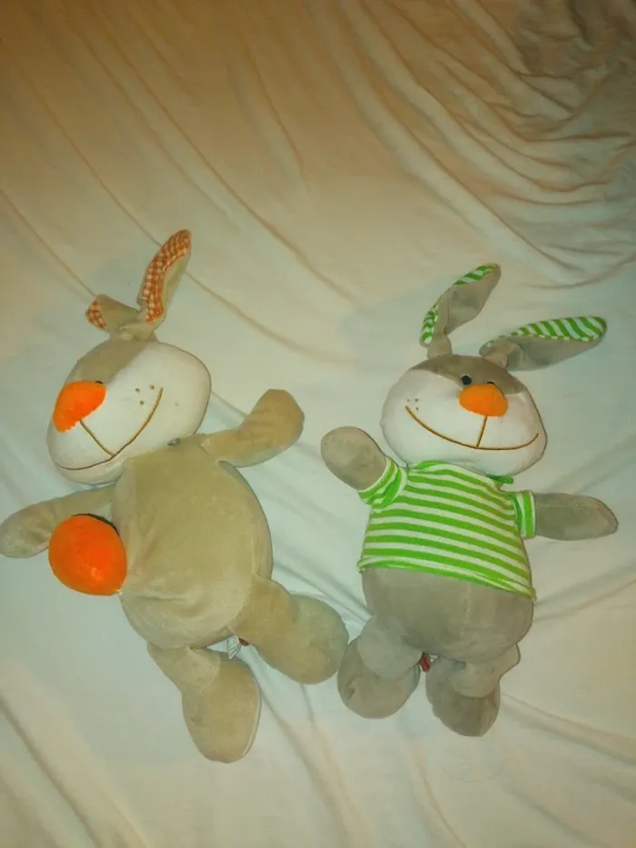 Lot de 2 Peluches Lapins