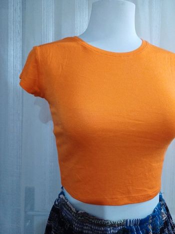 Crop tops manches courtes