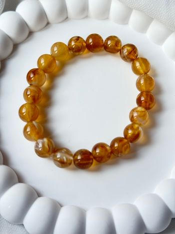 Bracelet perles ambrées miel – Élastique & Élégant