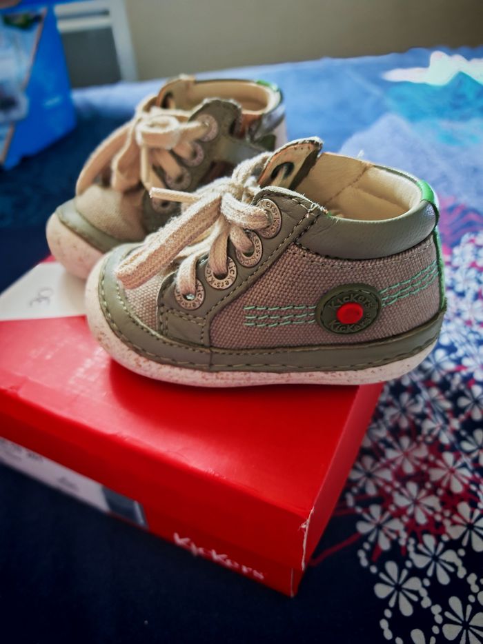 Kickers taille 19 - photo numéro 2
