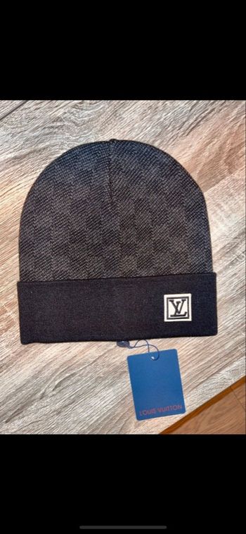 Bonnet LV noir