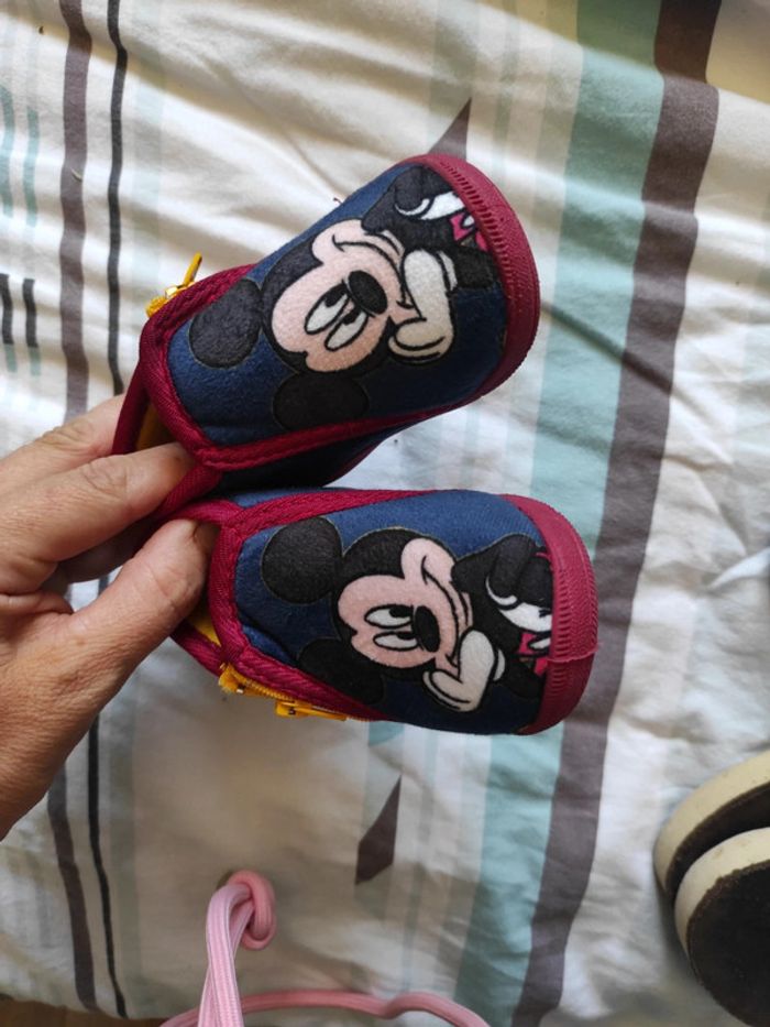 Chaussons Mickey - photo numéro 3