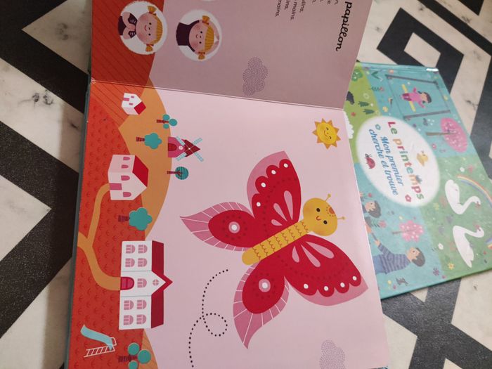 Lot livre sonore et cherche et trouve - Larousse + - photo numéro 3