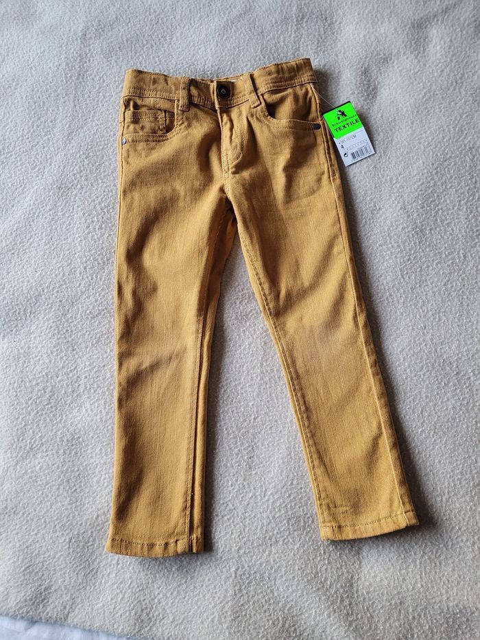 Jeans in extenso slim 107 cm 4 ans