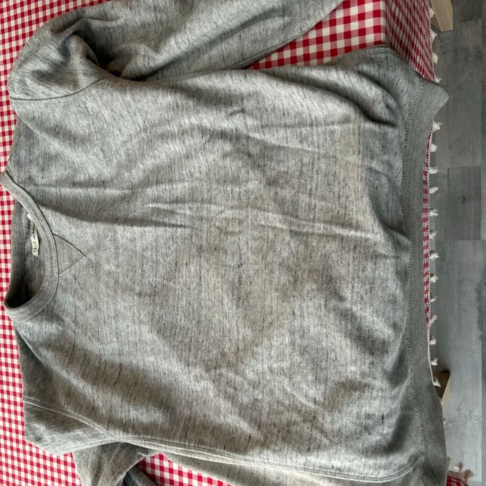 Pull gris clair - photo numéro 2