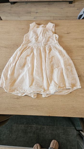 Robe courte beige sans manche, Cacharel, 12 ans