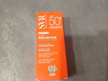 SVR Sun Secure Blur 50 crème mousse flouteur optique