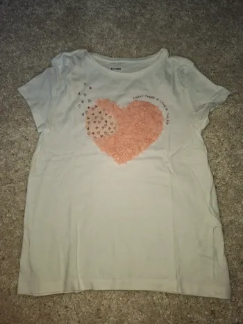 T-shirt coeur Kiabi 8 ans