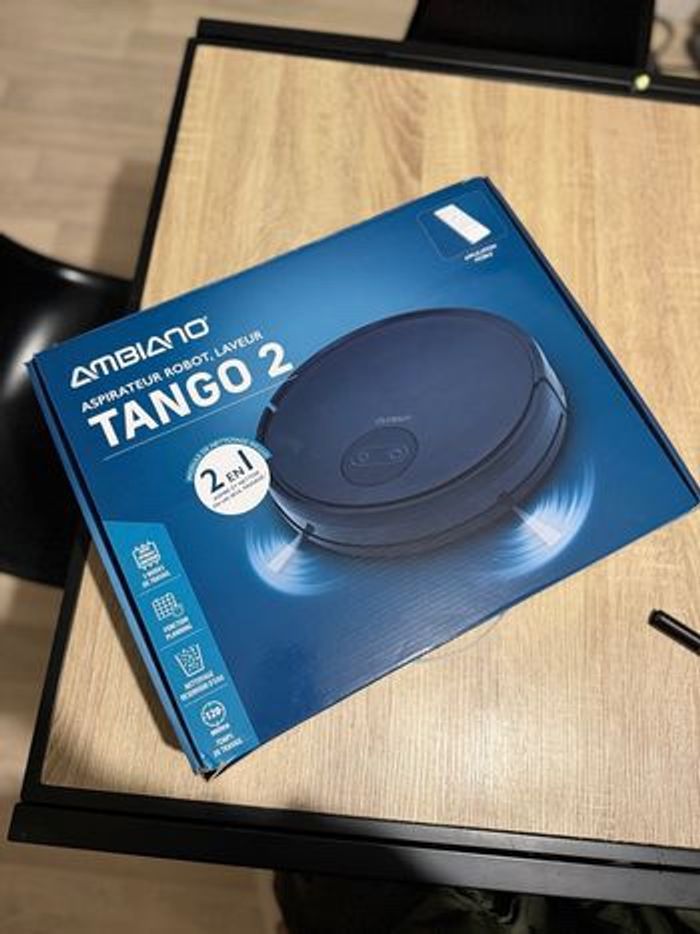 Aspirateur robot Ambiano + doudou pingouin - photo numéro 2