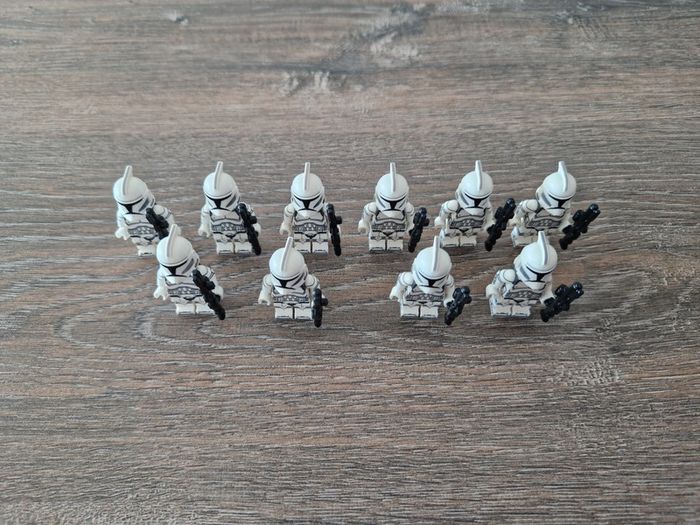 Figurines type lego 10 clones de première génération star wars - photo numéro 5