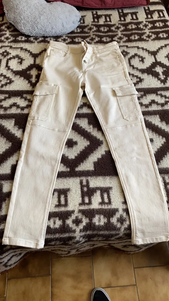 Pantalon beige - photo numéro 2