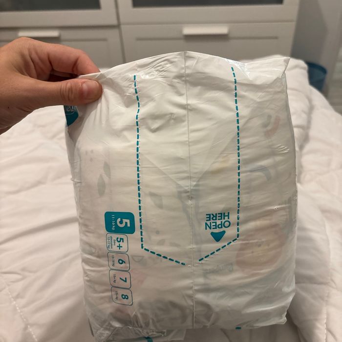 Paquet Mega couche Pampers taille 5