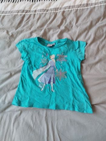 T shirt reine des neiges taille 5a
