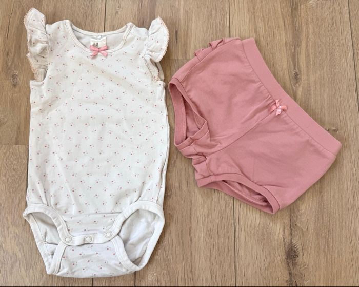 Body + short 4/6M - photo numéro 2