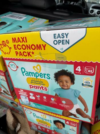 Couches Pampers pants taille 4