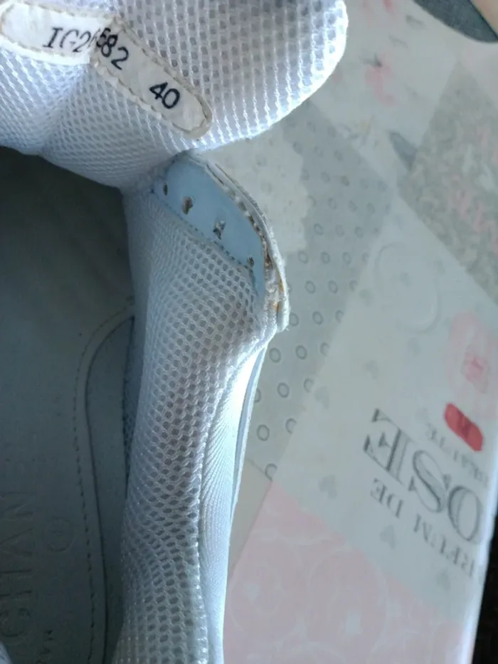Paire de baskets - photo numéro 18