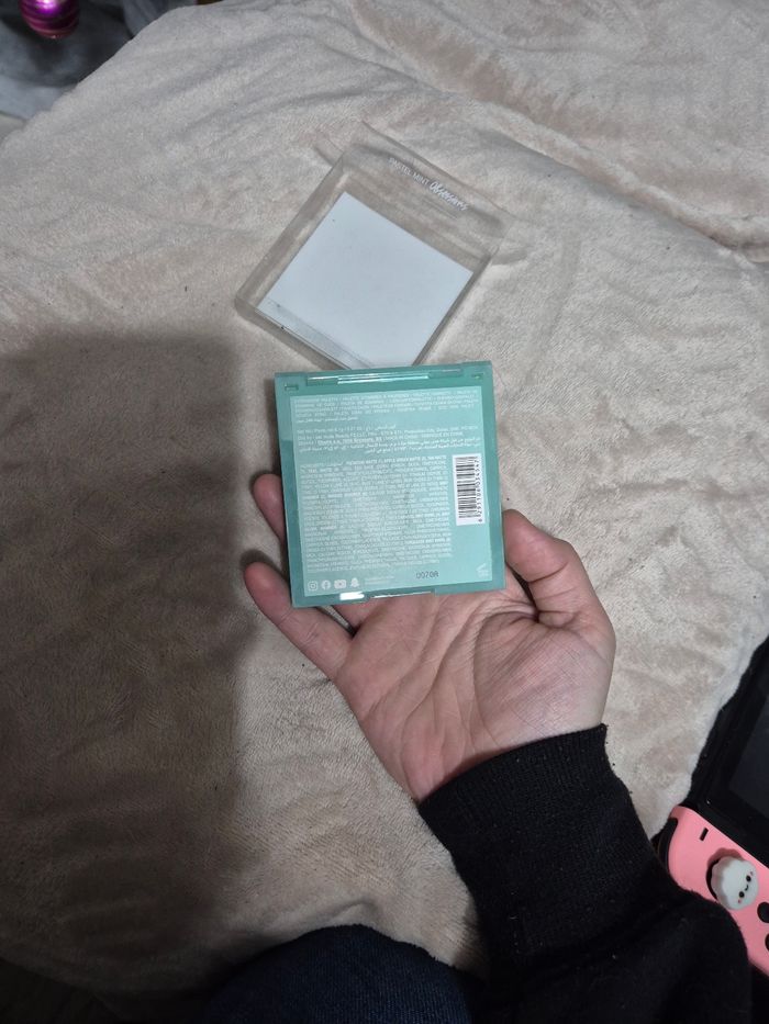 Palette huda beauty - photo numéro 3