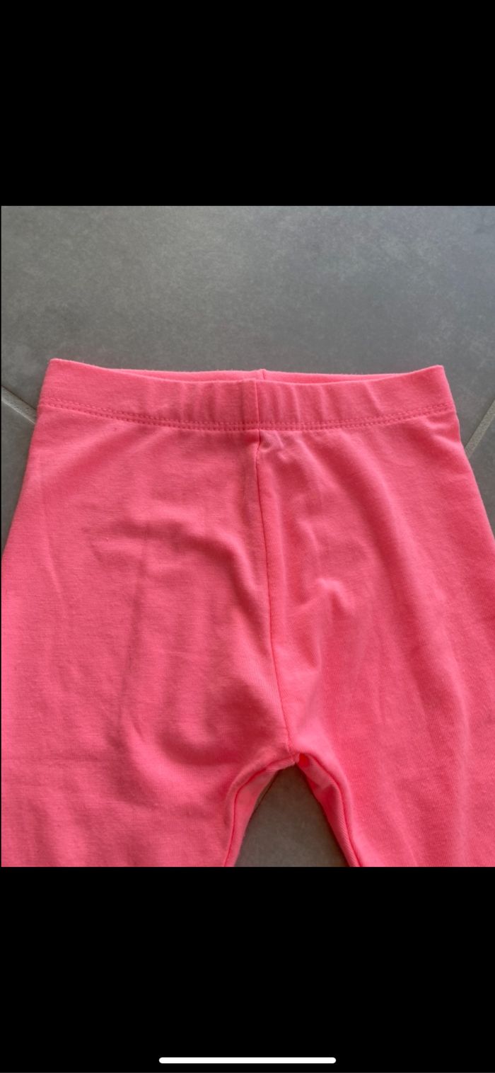 Legging 3/4 Neuf 24 mois - photo numéro 3