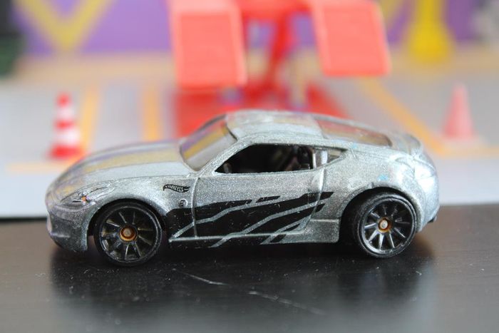 Hot weels Nissan 370Z - photo numéro 2
