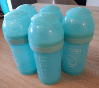 5 biberon twistshake