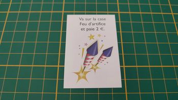 Carte Va sur la case Feu d'artifice et paie 2 Euros Monopoly junior à la fête foraine Hasbro #B83