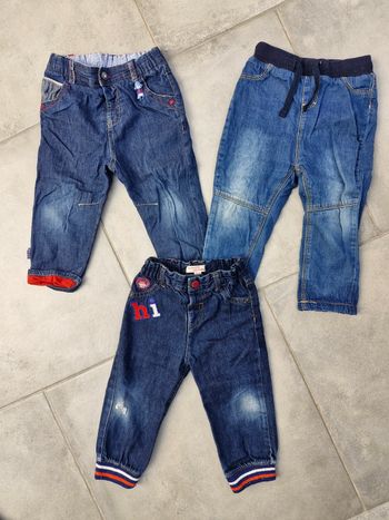 Lot de 3 pantalons/jeans en état satisfaisant