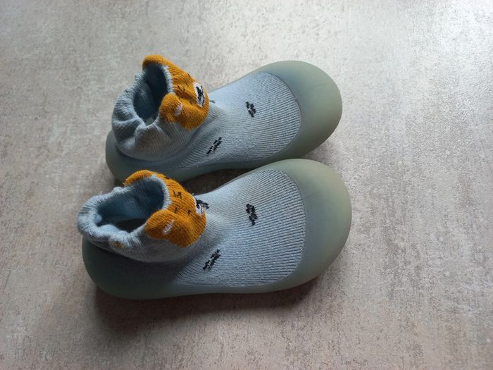 Chaussons chaussettes 24.5 ours bleus