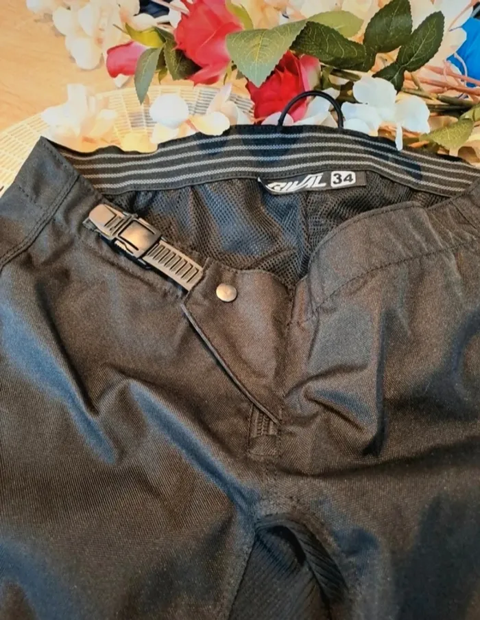 Tenue de moto, taille S, marque Raven Rival, neuf - photo numéro 4