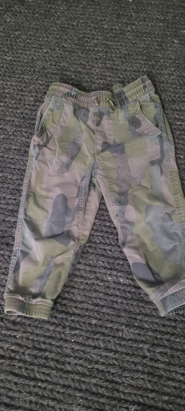 Pantalon garçon 98 ZARA