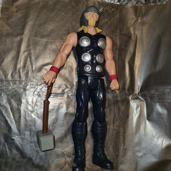 figurine Marvel THOR- 30 cm