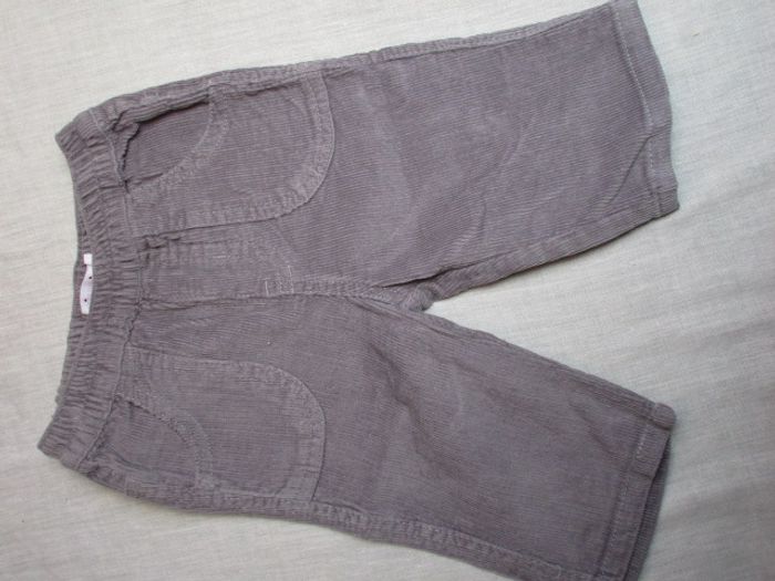 Ensemble gris, 3 mois - photo numéro 3