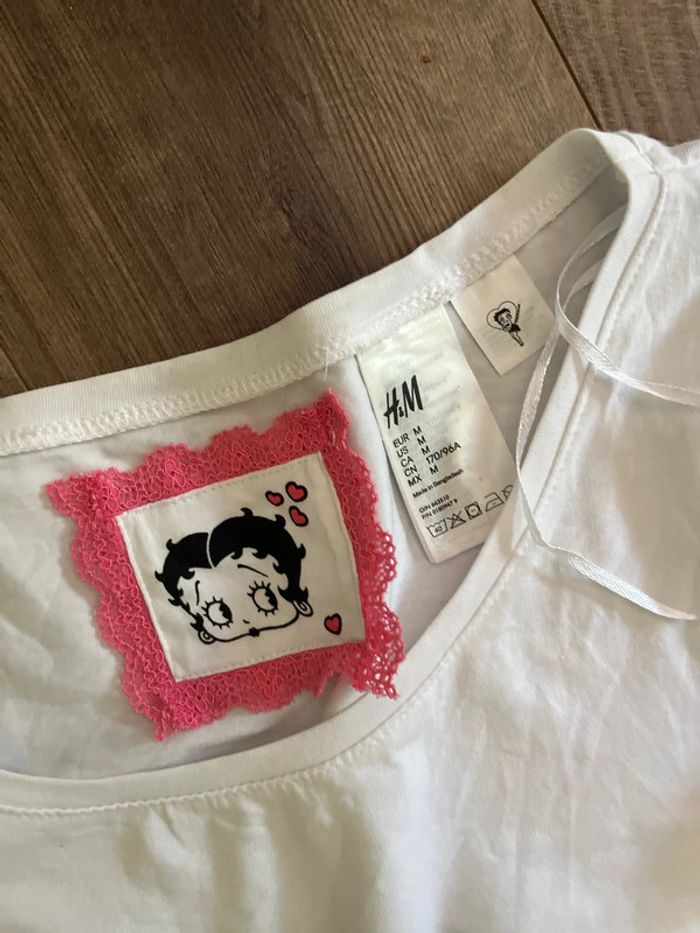 Teeshirt - photo numéro 2