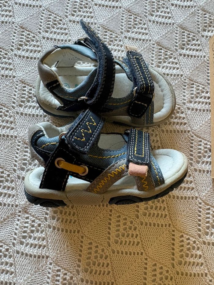 Sandales bébé - photo numéro 2