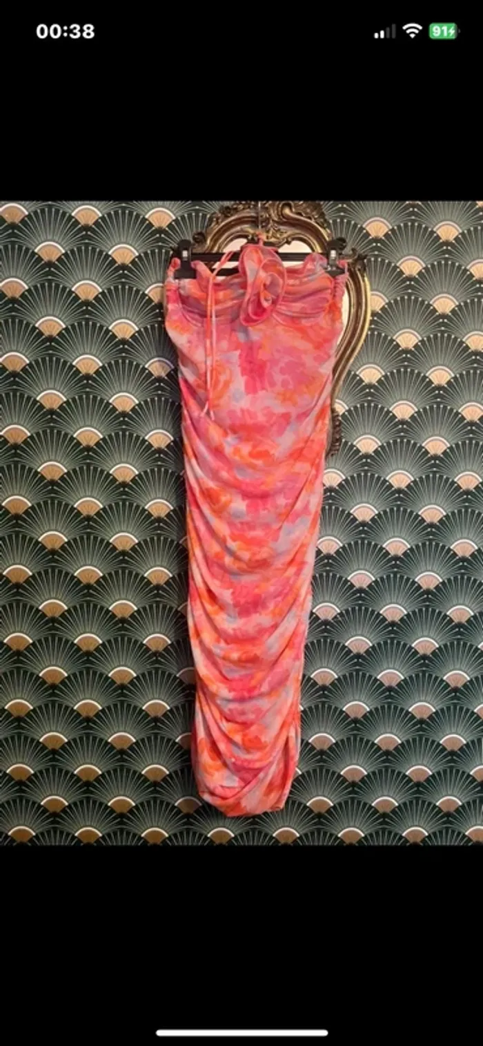 Belle robe Zara taille L - photo numéro 2