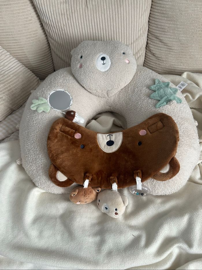 coussin « cale bébé » - photo numéro 2