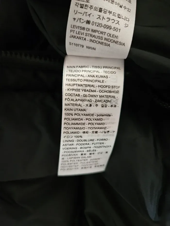 Doudoune Levi's taille M - photo numéro 5