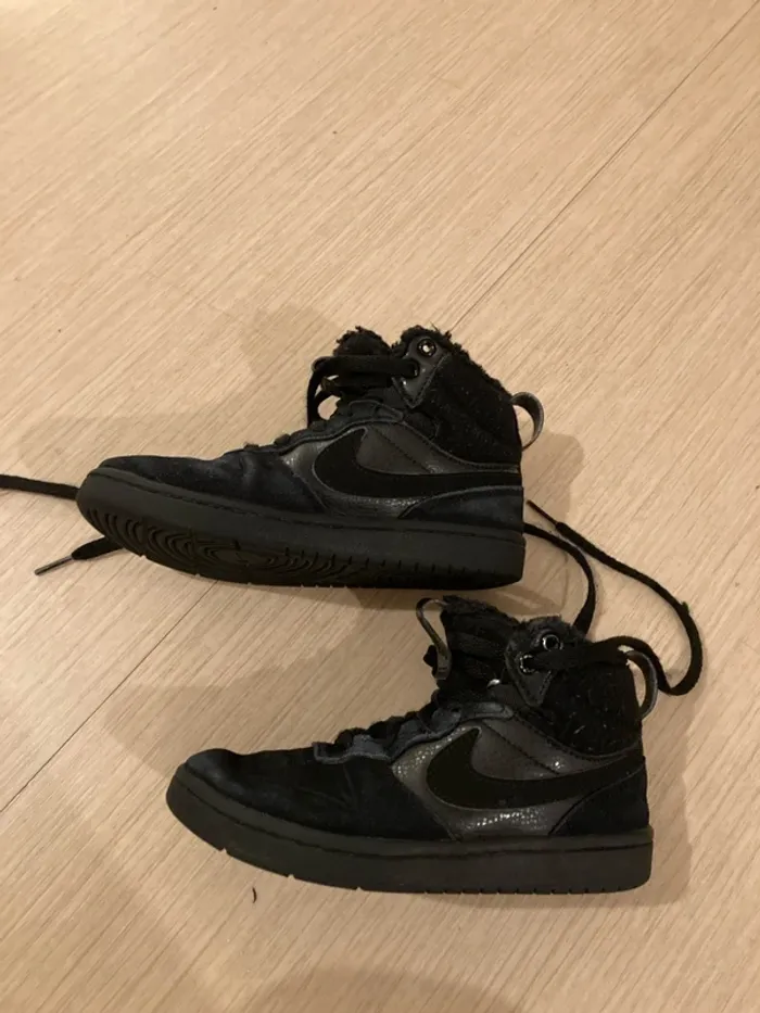 Baskets Nike T31