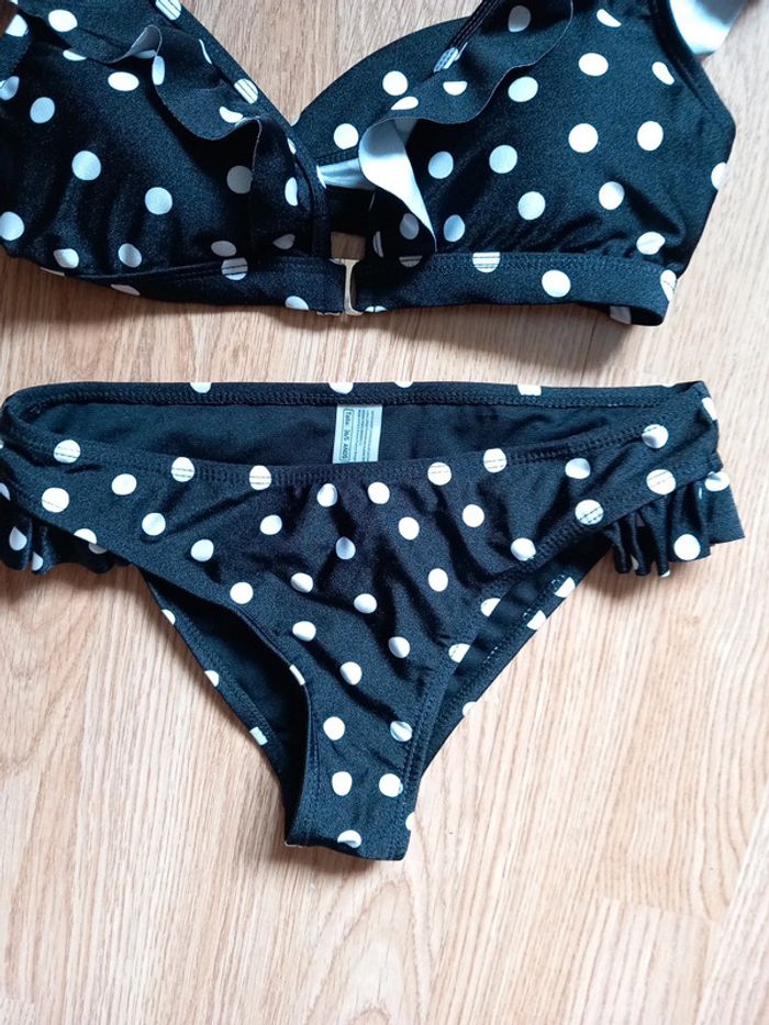 😴maillot de bain T36 Victoria - photo numéro 2